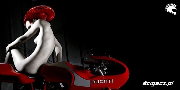 MH900 Ducati modelka