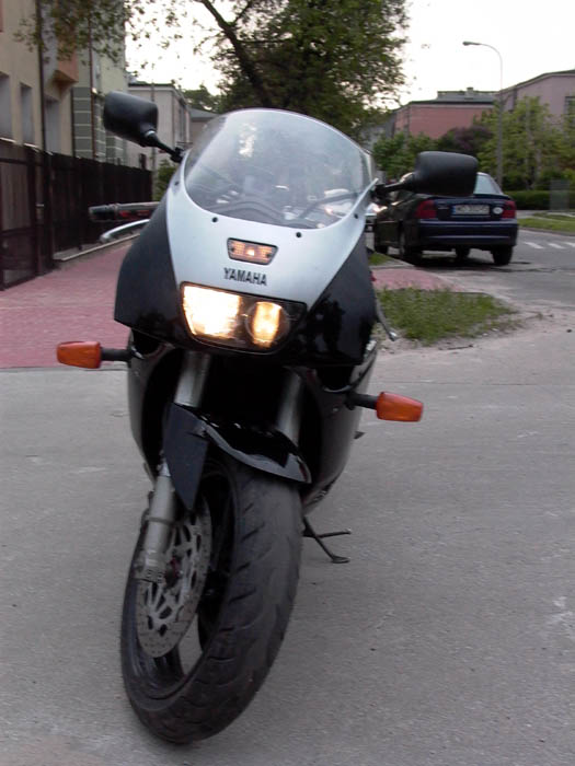 fzr2