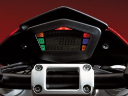 Ducati Hypermotard 1100 zagar