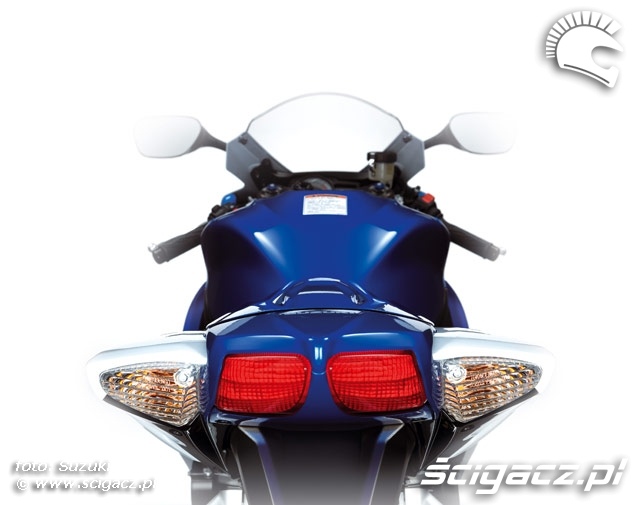 Suzuki GSX R600 tyl