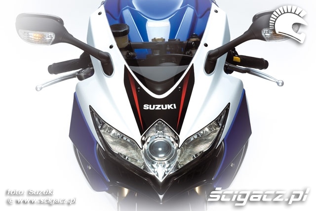 Suzuki GSX R czacha