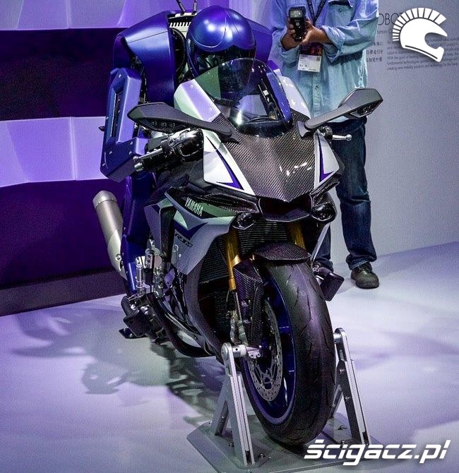 Yamaha Motobot R1 Tokyo Show targi