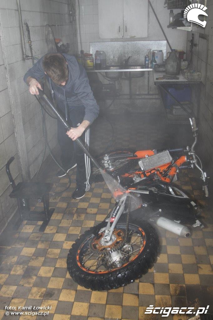 mycie motocykla