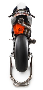 KTM RC16 2016 tyl