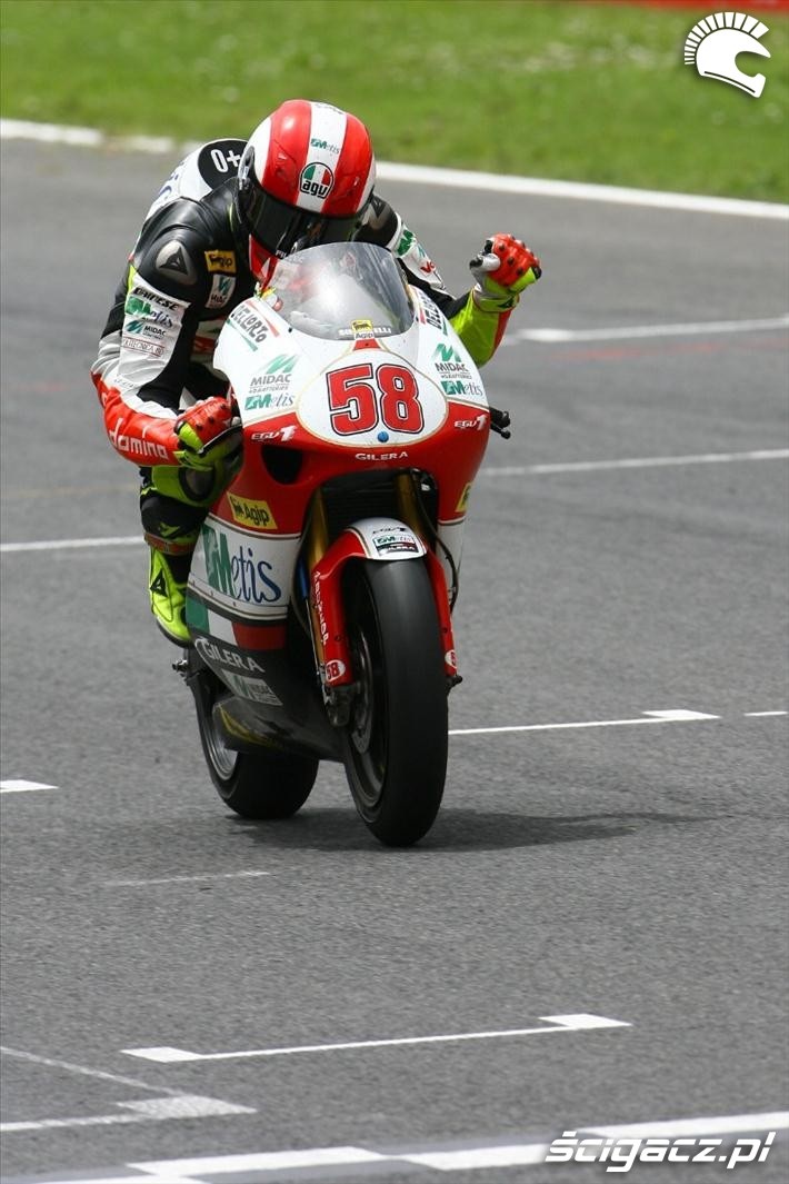 2008 Mugello Simoncelli zwycieza