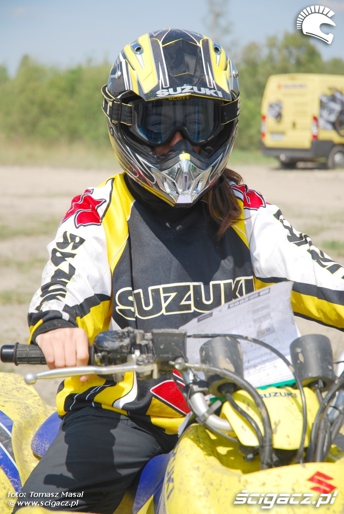 Suzuki Quad Adventure Ogrodzieniec 2009 zawodniczka