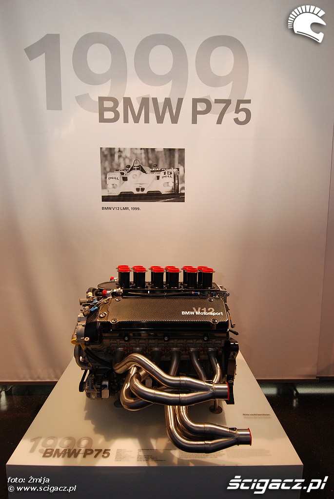 BMW P75 Silnik bolidu