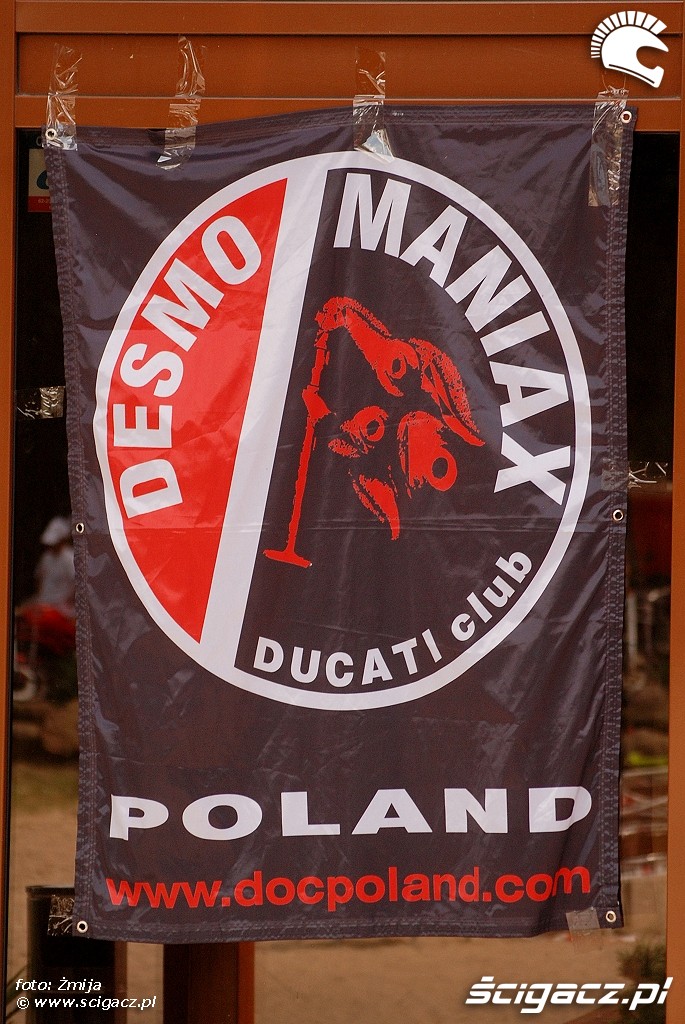 Flaga Desmomaniax