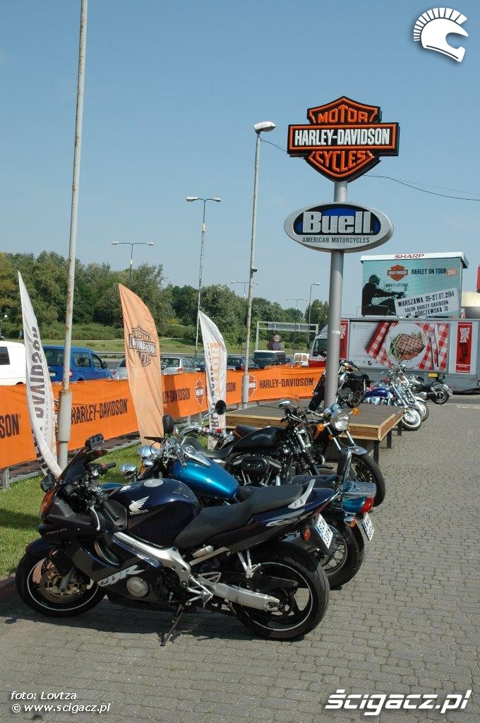 Harley on Tour 2014 testujacy