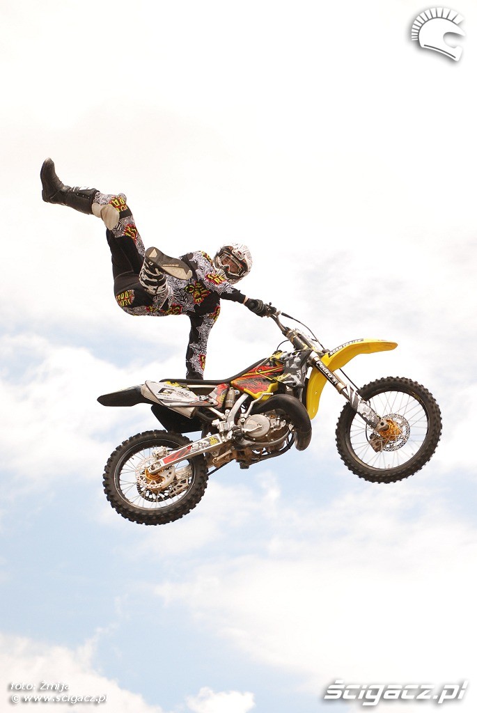 Double can FMX