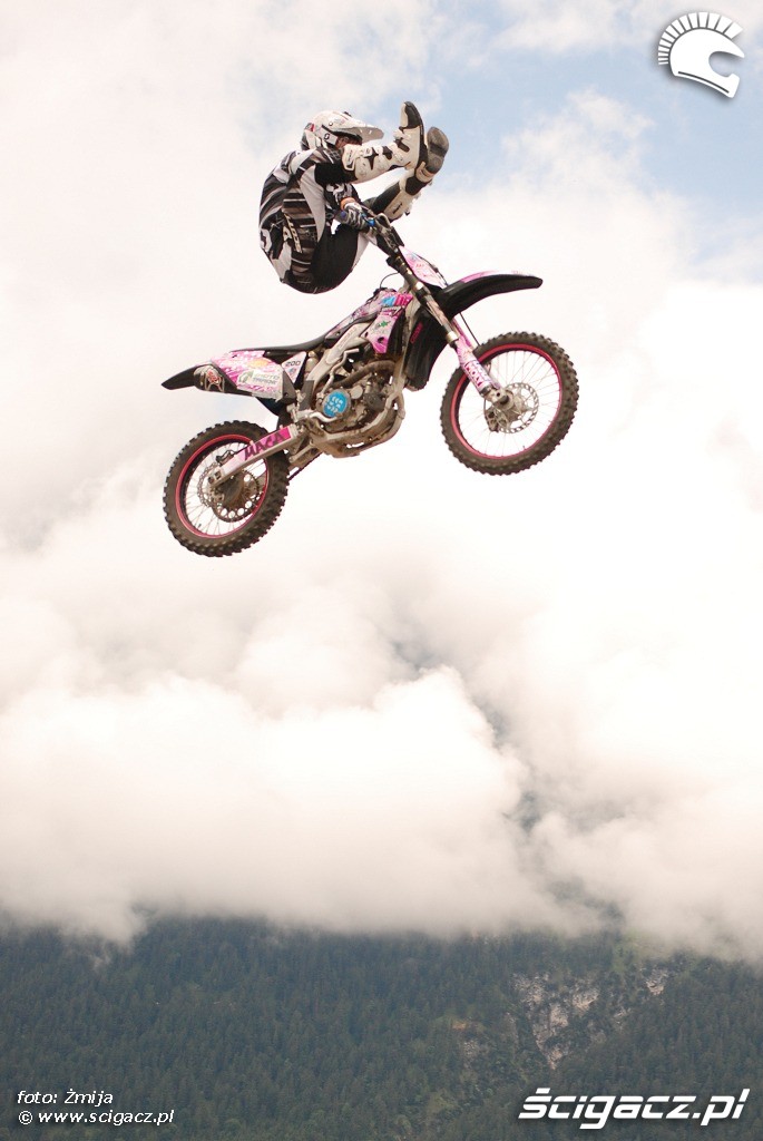 Freestyle motocross w Alpach