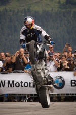 christian pfeiffer pokazy stunt bmw motorrad 2008