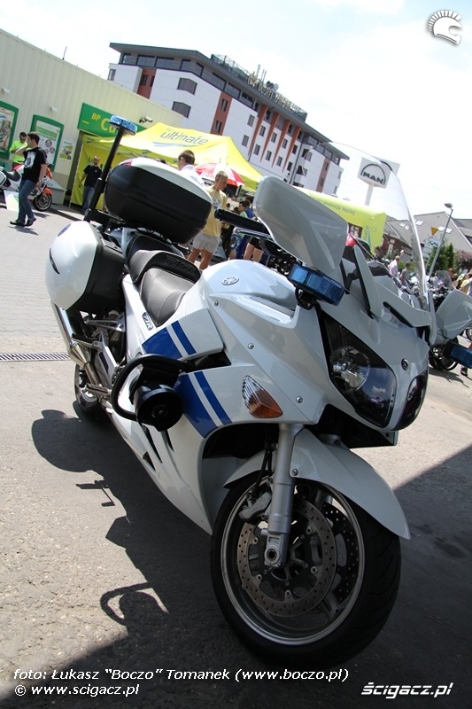 policyjna Yamaha FJR