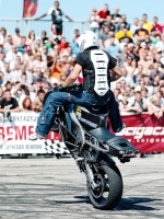 na baku wheelie extrememoto 2010 lotnisko bemowo warszawa
