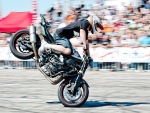 stoppie z winklem extrememoto 2010 lotnisko bemowo warszawa