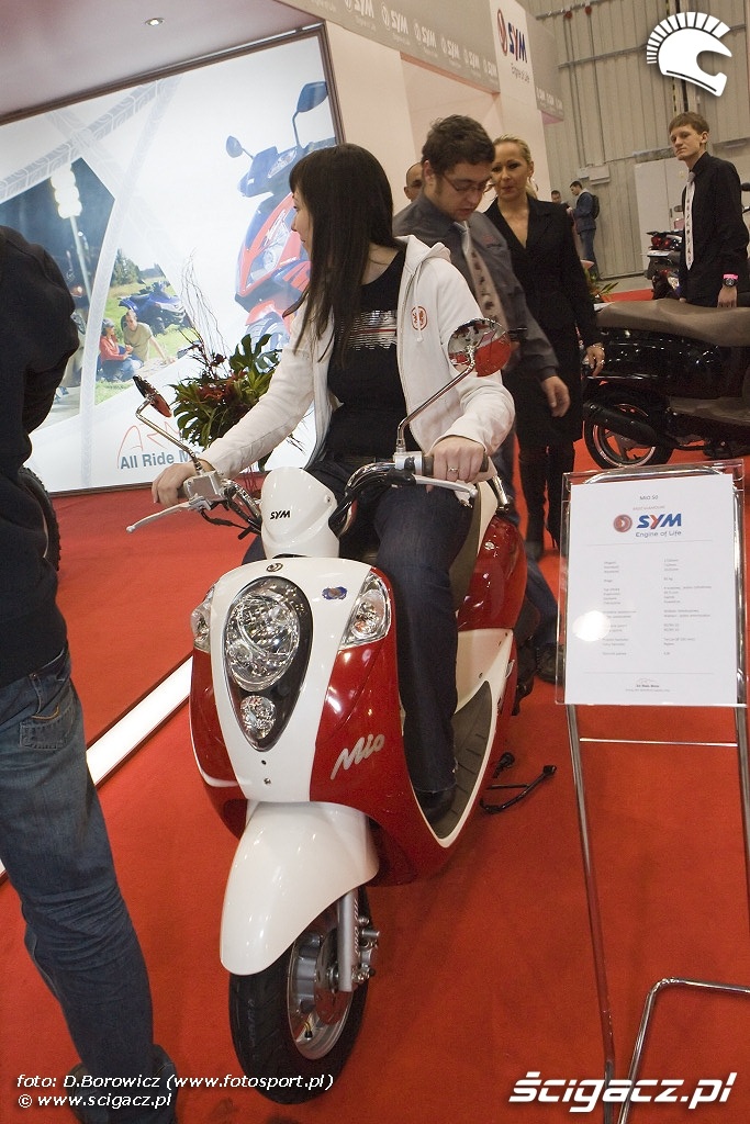 sym mio wystawa motocykli warszawa 2009 e mg 0168