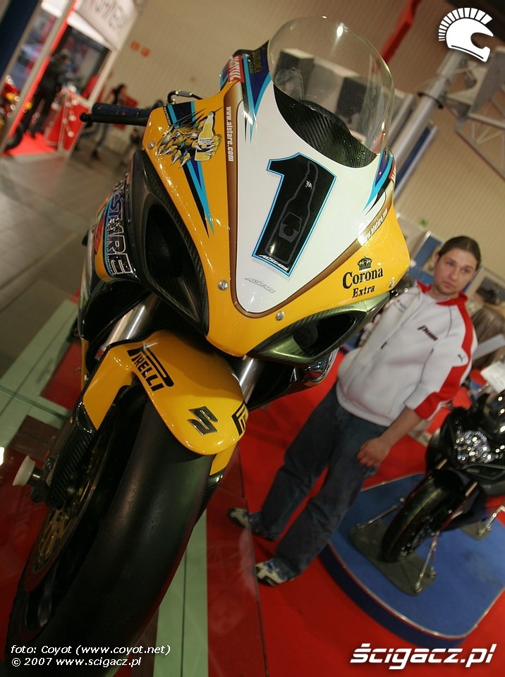 suzuki wsbk