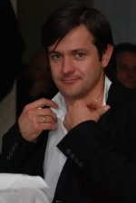 Chelkowski Waldek w garniaku