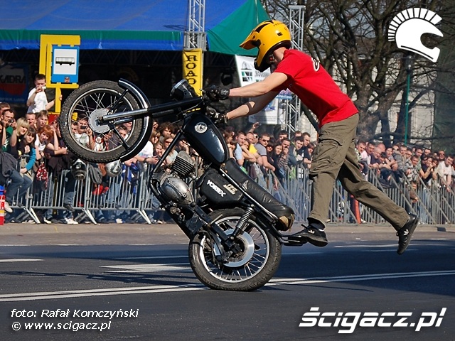 publicznosc i pokazy stunt w Lublinie