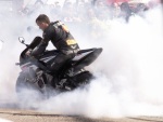 palenie gumy Otwarcie sezonu motocyklowego Bemowo 2010