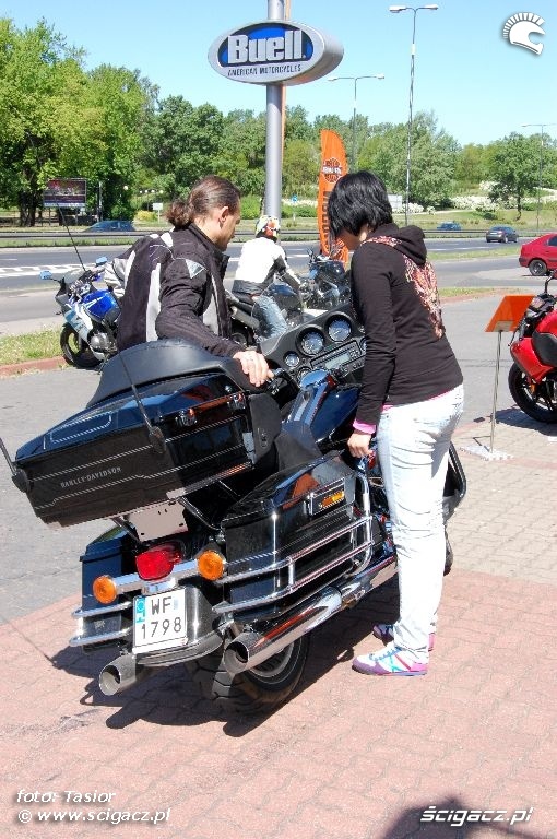 rozmowy przed jazdami testowymi