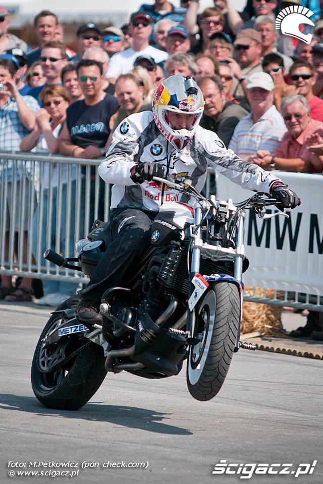 bmw stunt show chris pfeiffer