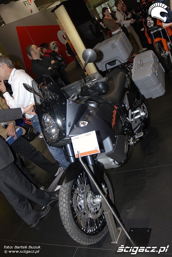 intermot KTM czarny modele 2007 01