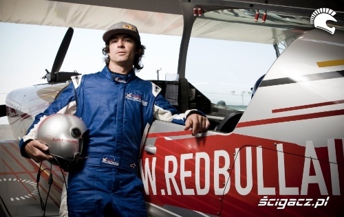 Renner w Red Bull Air Race