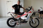 Pawel Stasiaczek ze swoim motocyklem
