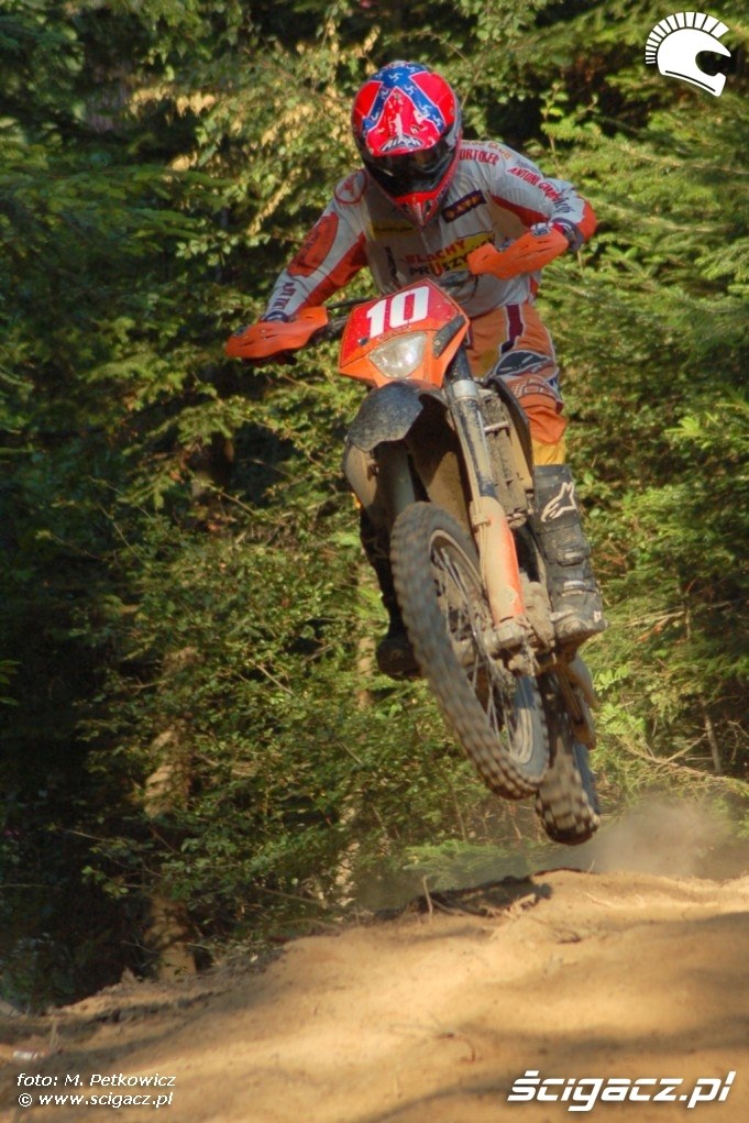 wyskok motocross