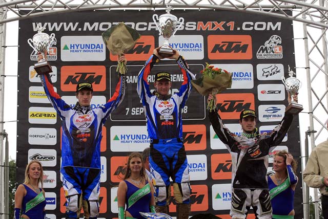 MX2 podium