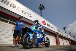 De Puniet pit lane Testy Suzuki MotoGP