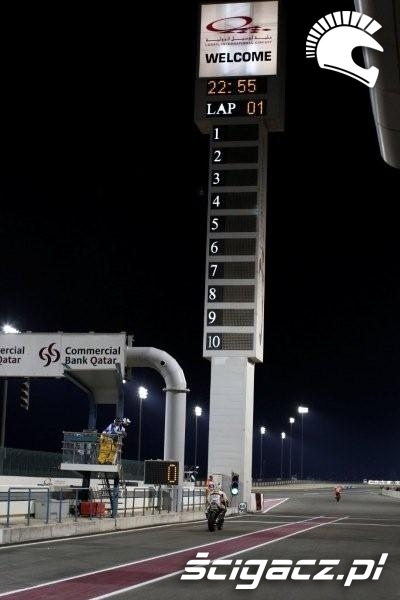 Katar MotoGP pitlane