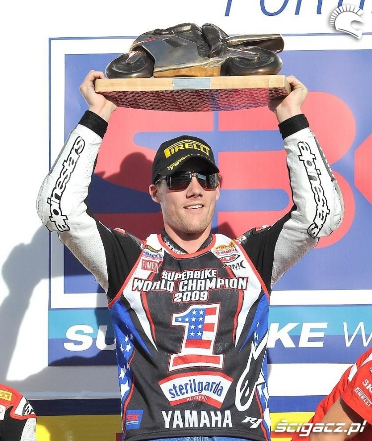 Ben Spies podium