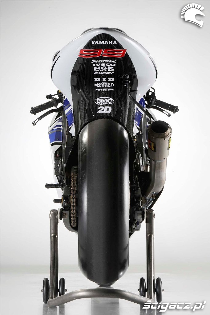 tyl-2012-yamaha-yzr-m1