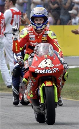 assen tt i donnington park zdjecia 7