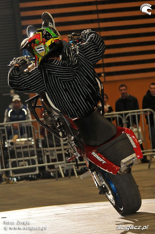 Jorian Ponomareff Shift stunt rider