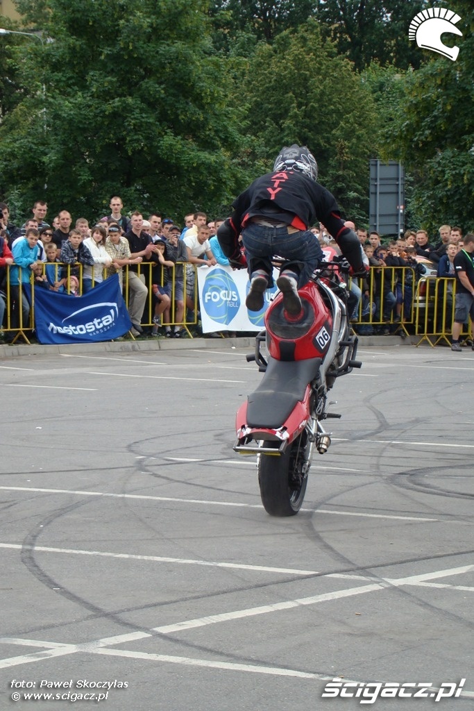 combo wheelie