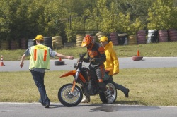 mochocki po wypadku supermoto b mg 0291