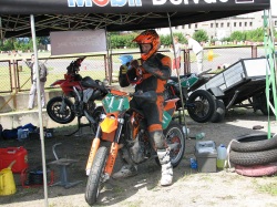 mochocki w paddocku IMG 4566