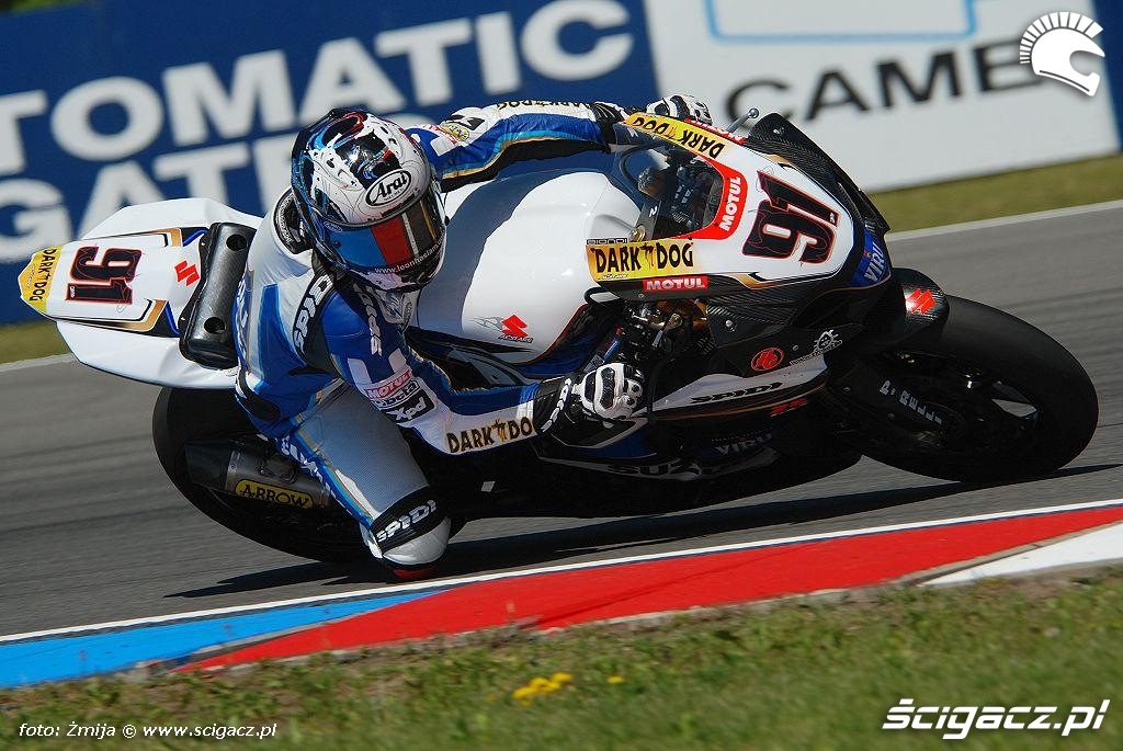 leon haslam suzuki sbk