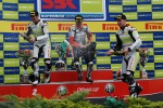 podium champagne Checa Rea Biaggi