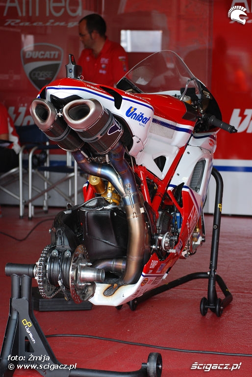 Ducati Corse Unibat motocykl