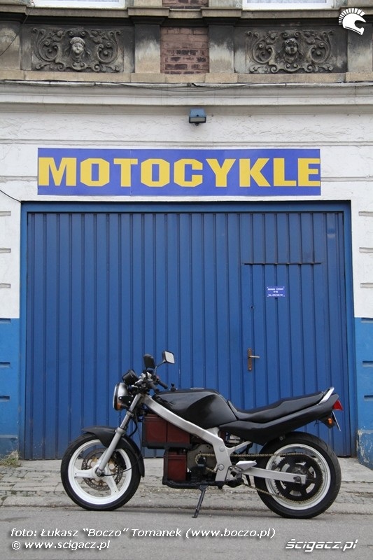 Zdjęcia serwis motocyklowy Elektryczne Suzuki GS500