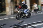 Paryskie motocykle 183