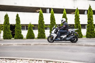 BMW C 400 X test 2019 34