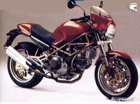 pierwszy Ducati Monster M900