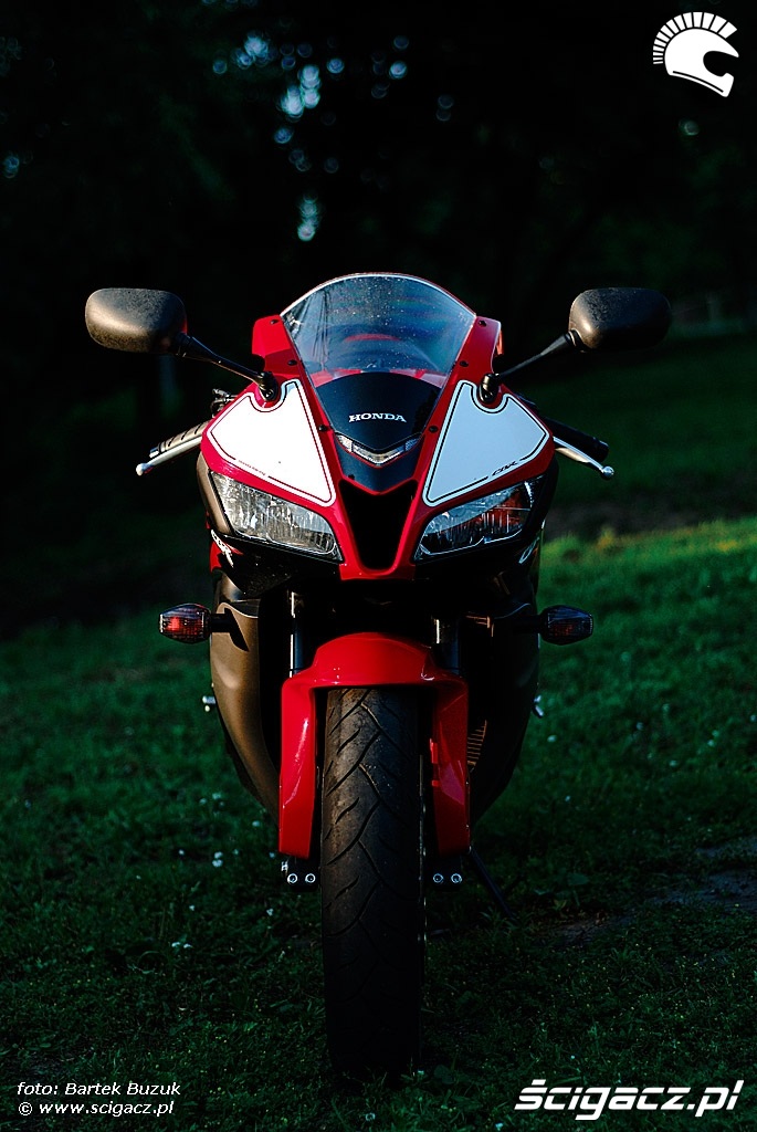 CBR600RR 2007 front