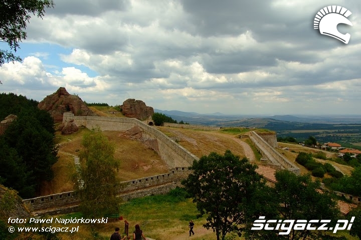 forteca mury Bulgaria i Rumunia na motocyklach - be hardcore
