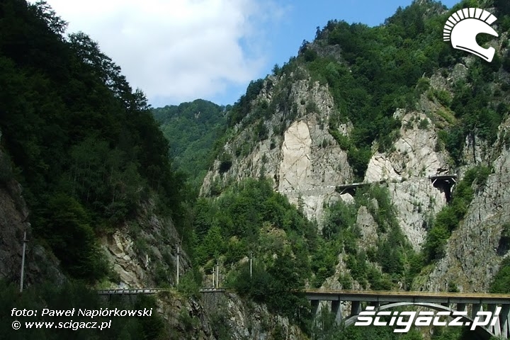 most skaly Bulgaria i Rumunia na motocyklach - be hardcore